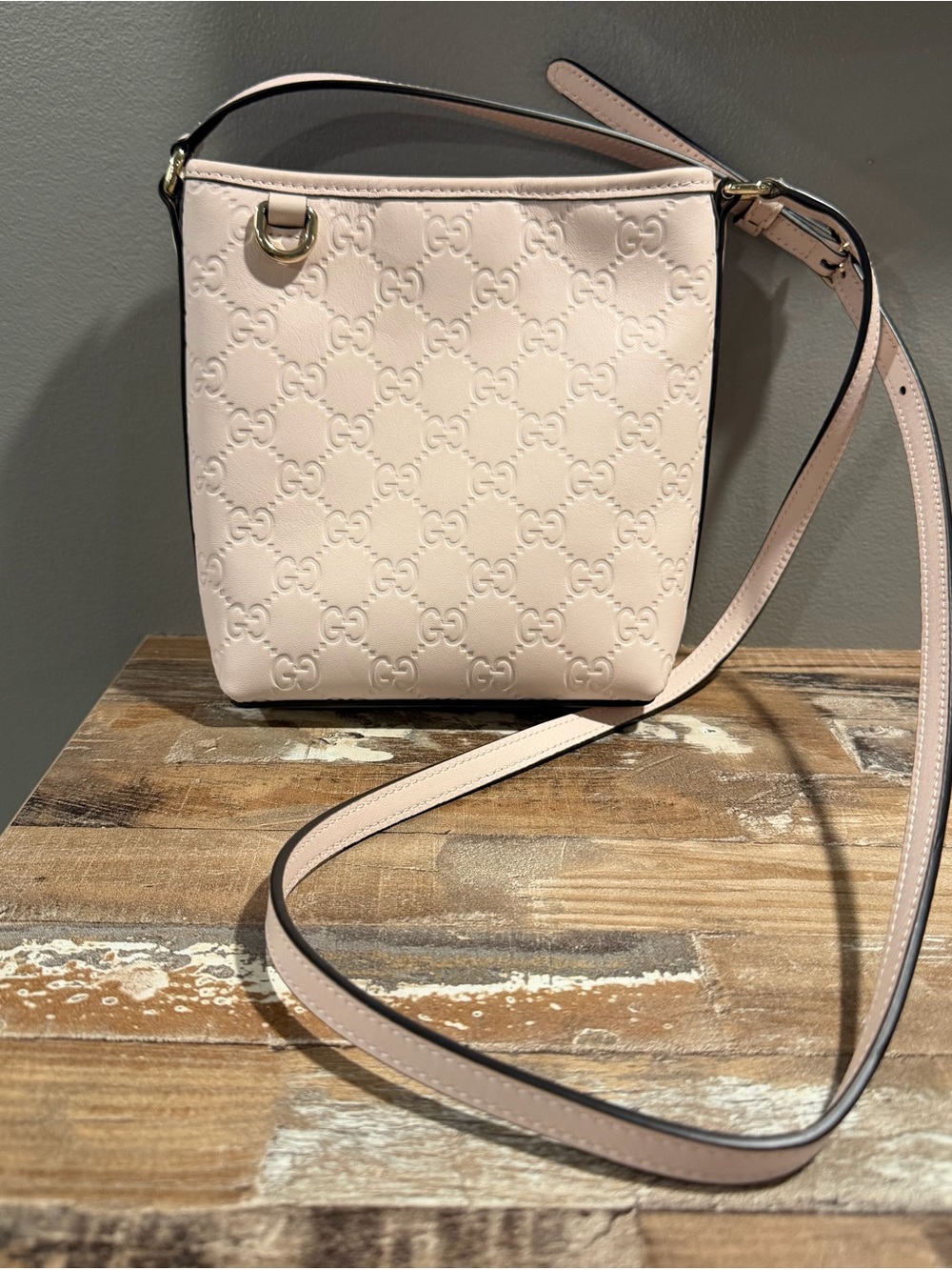 Gucci NEW Pale Pink Embossed GG Leather Crossbody